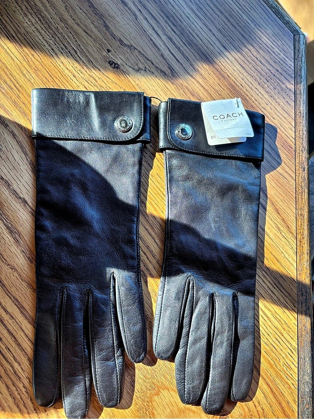 Coach LTH CUFF GLV Leather Cuff Gloves Black Size 6 1/2